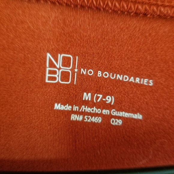 BUNDLE!! Coral Fashion Tops - Picture 6 of 8